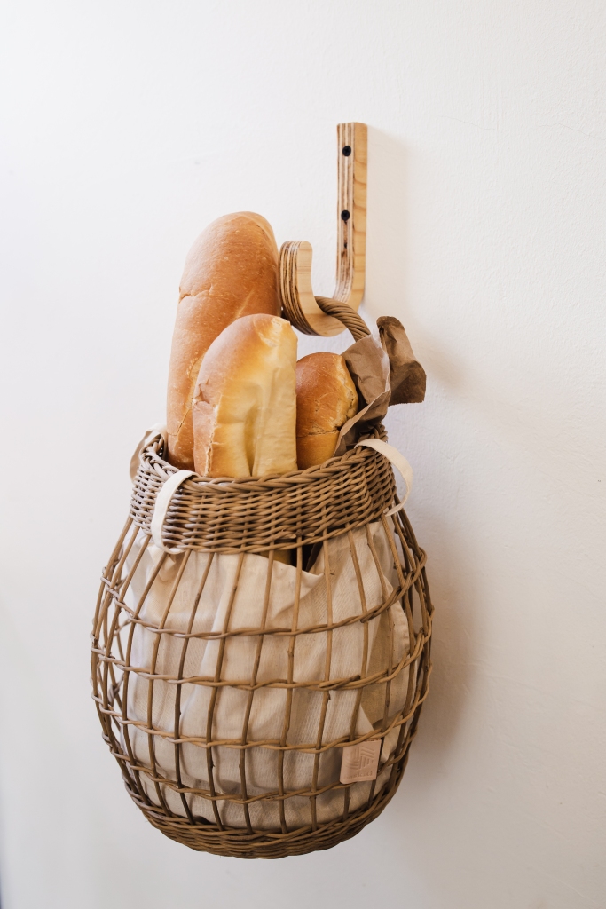 jana-leonard-baskiti-hanging-basket